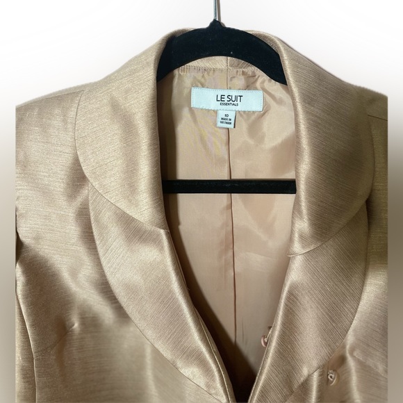 Le Suit Champagne/ Peach Skirt Set Sz 10 - Picture 6 of 9